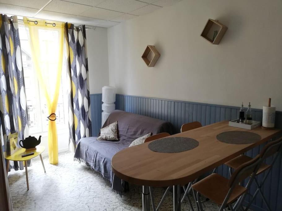 Le Nid Douillet Univers Linge Fourni La Bourboule Dış mekan fotoğraf